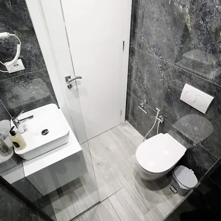 Amart Bed & Breakfast Sarandë